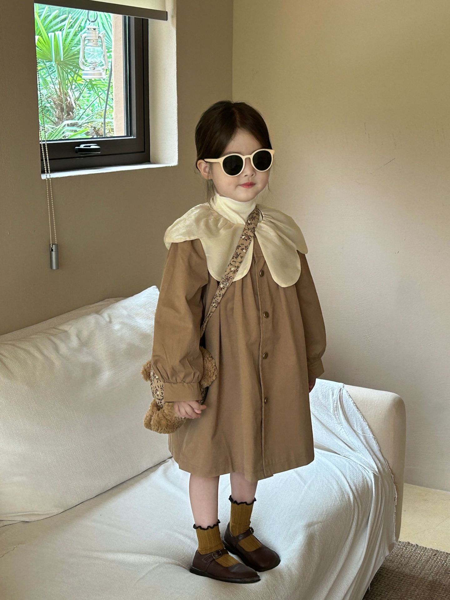 Simple Style Classic Style Solid Color Cotton Blend Polyester Girls Outerwear display picture 3