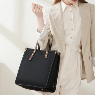 �r����Ƥ�Q�����ذ�������^��ţƤͨ�چμ�����İ�ŮܛƤб���