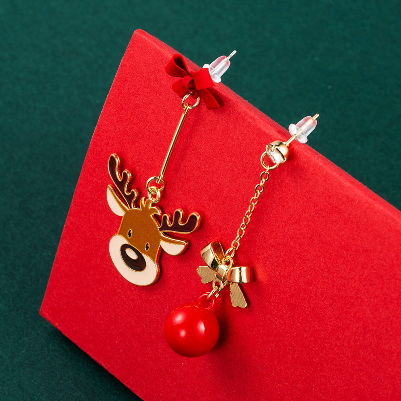 Série De Noël Santa Hair Ball Penguin Elk Pendentif Boucles D&#39;oreilles Gros Nihaojewelry display picture 4