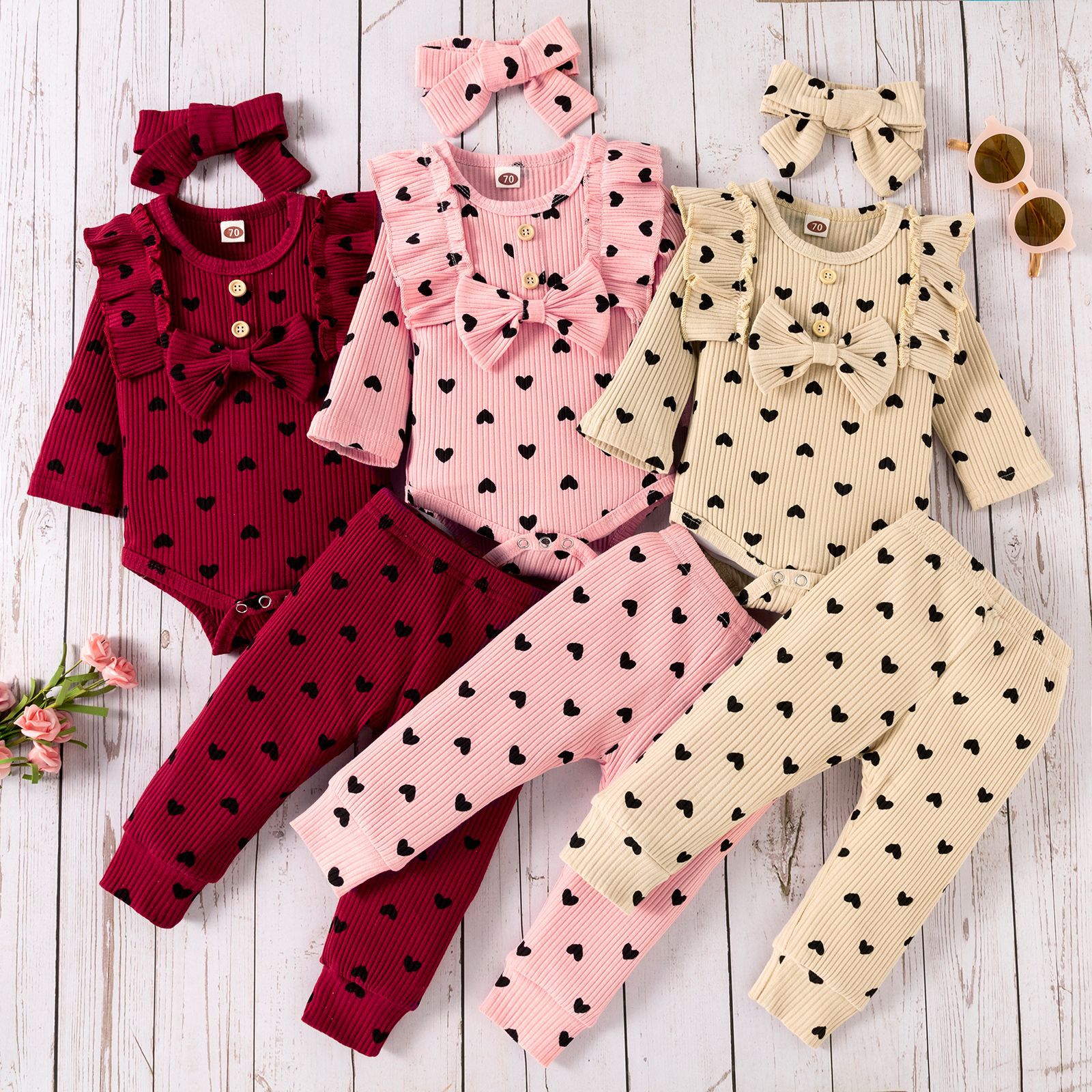 Fashion Solid Color Flower Button Baby Clothing Sets display picture 1