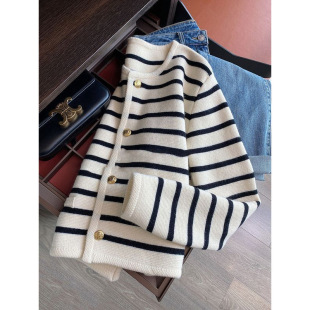 �ڰ�ײɫ�l�yܛŴë������Ů2024���＾�⴩�p�g�̿�ᘿ��_������