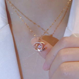 �pC�`�ӱ����朵������˹��Y��С��С�t�����]�����p���¿���