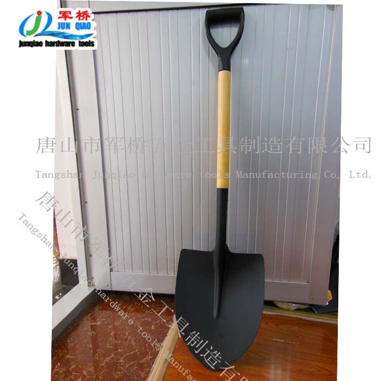 厂家出口东南亚木柄锹南美铁锹西班牙大铲高质量铁锨塑料D握手