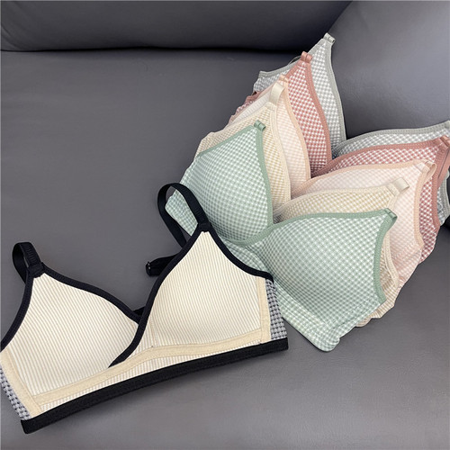  New Small Breast Girls Underwear Flat Chest Growth Period College Student Underwear Childish Bra Small Breast A Cup Underwear