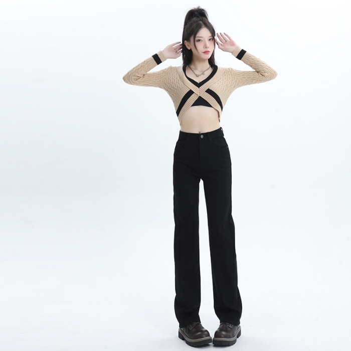 Black trousers