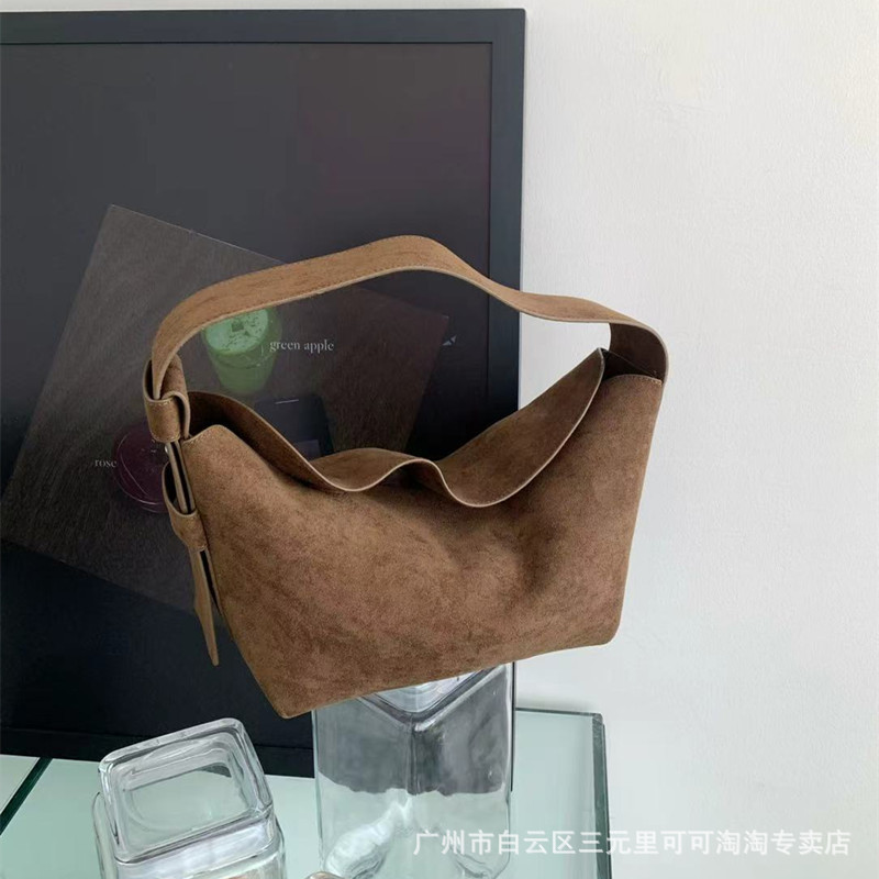 小众设计真皮牛翻绒饭盒包2025秋冬新款休闲百搭宽肩带斜挎手提包|undefined