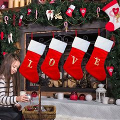 大きいサイズのクリスマスの靴下のクリスマスの装飾品の刺繍のアルファベットのニットのクリスマスの靴下のアルファベットの靴下のクリスマスのペンダントのプレゼントの袋