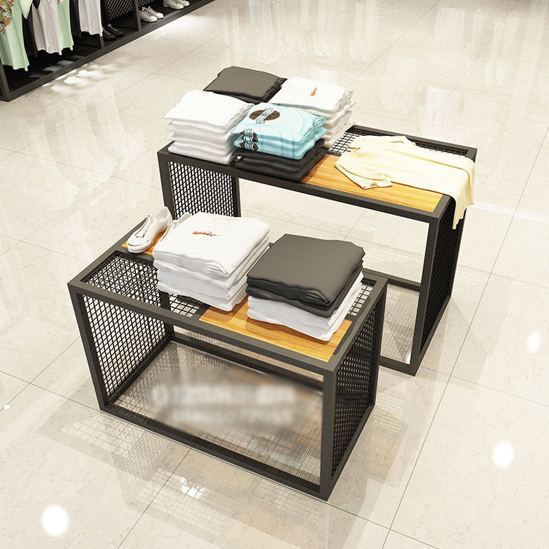 Deportes al aire libre tienda de ropa soporte de exhibición piso hombres estante vitrina centro comercial de gama alta ropa casual estante