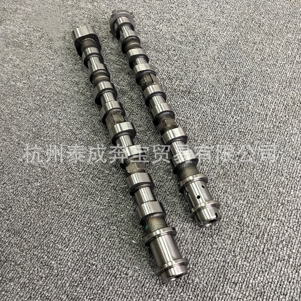 5511700245 5511699977 Is Suitable for Geely Lynk & Co Galaxy Shuangyue 1.5t Intake and Exhaust Camshaft