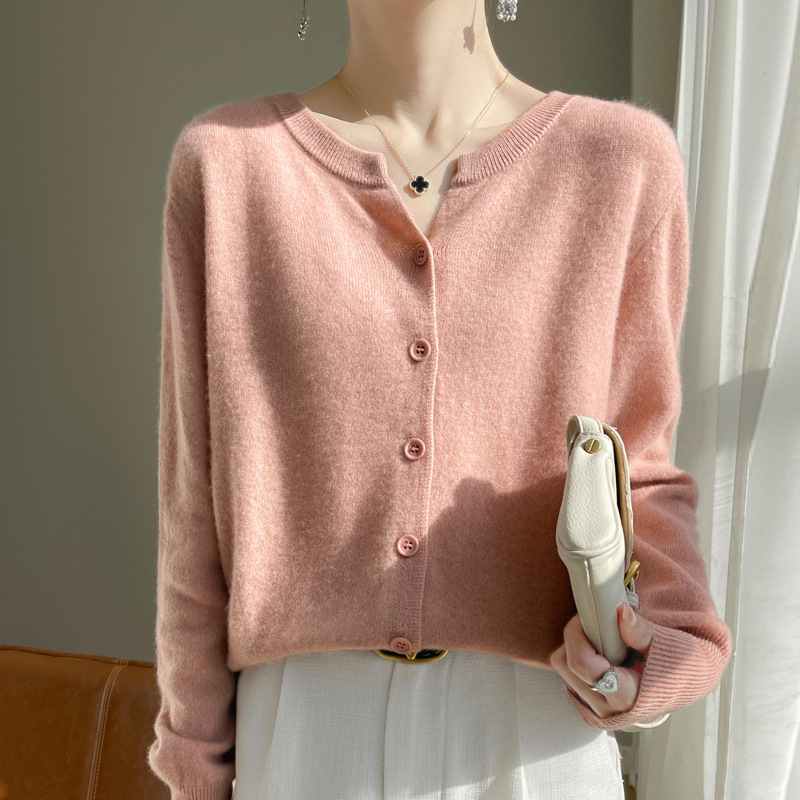 2026 Spring/Summer New Style Round Neck Gentle V-Neck Knitted Cardigan Elegant Loose Versatile Long Sleeve Sweater Women's Jacket 2026 Spring/Summer New Style Round Neck Gentle V-Neck Knitted Cardigan Elegant Loose Versatile Long Sleeve Sweater Women's Jacket