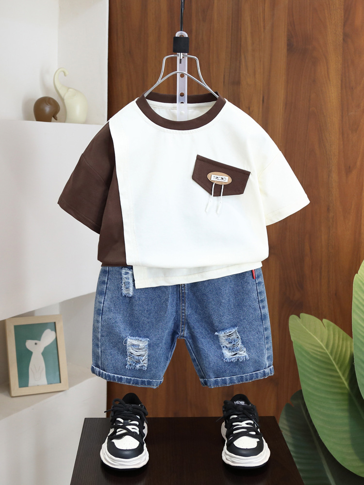 7241 Pantalones cortos de manga corta de verano para niños de dos piezas Ropa de verano hermosa para niños 2025 Camiseta coreana para niños nuevos 3