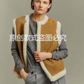 2023外贸羊羔毛外套皮草马甲女冬季短款巴黎风时尚皮毛一体外套