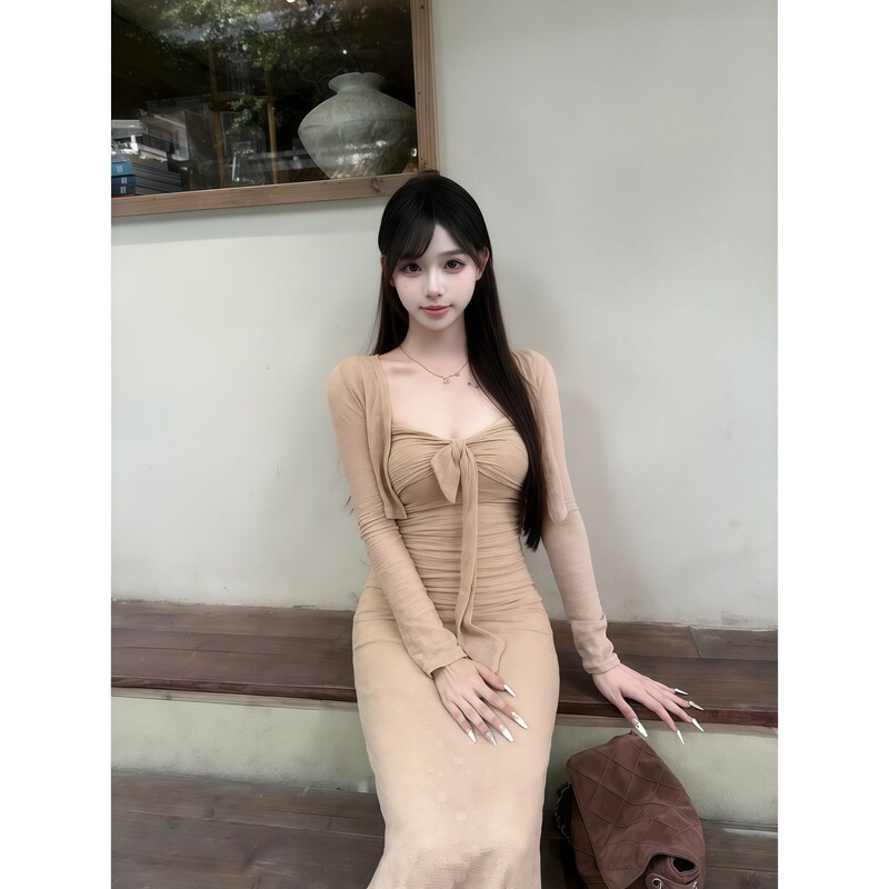 Purely Sexy Lace Splicing Long-Sleeved Dress for Women, New Autumn Style Slim-Fitting Long Dress