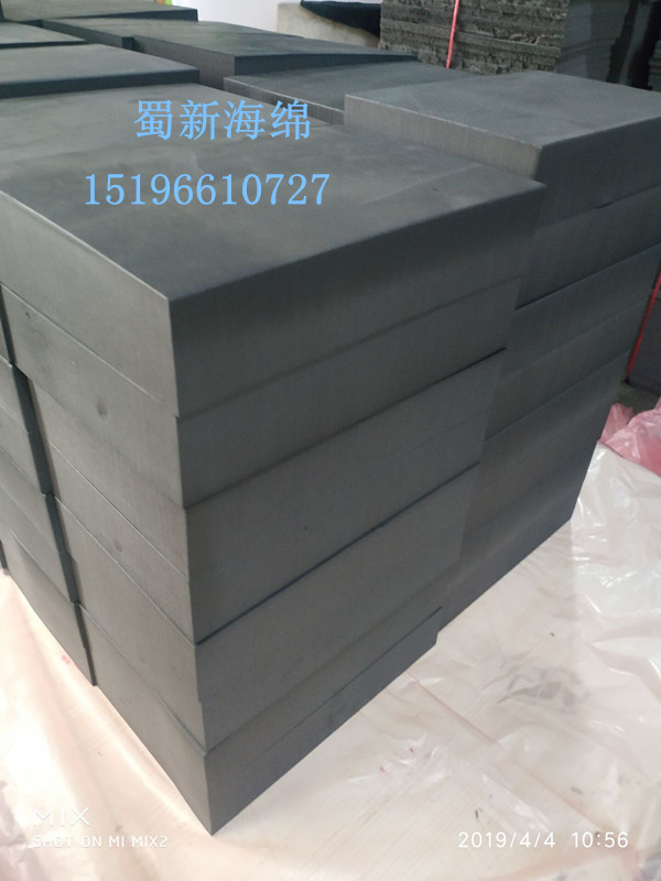 厂家供应黑色白色隔温板泡沫包装/冷藏车黑色白色隔温隔热泡沫