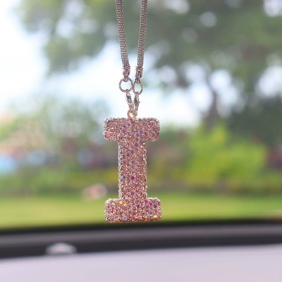 Car hanging: Car Interior Pendant High-End Letter - i-letter-car-pendant-ab-color-transparent-diamond
