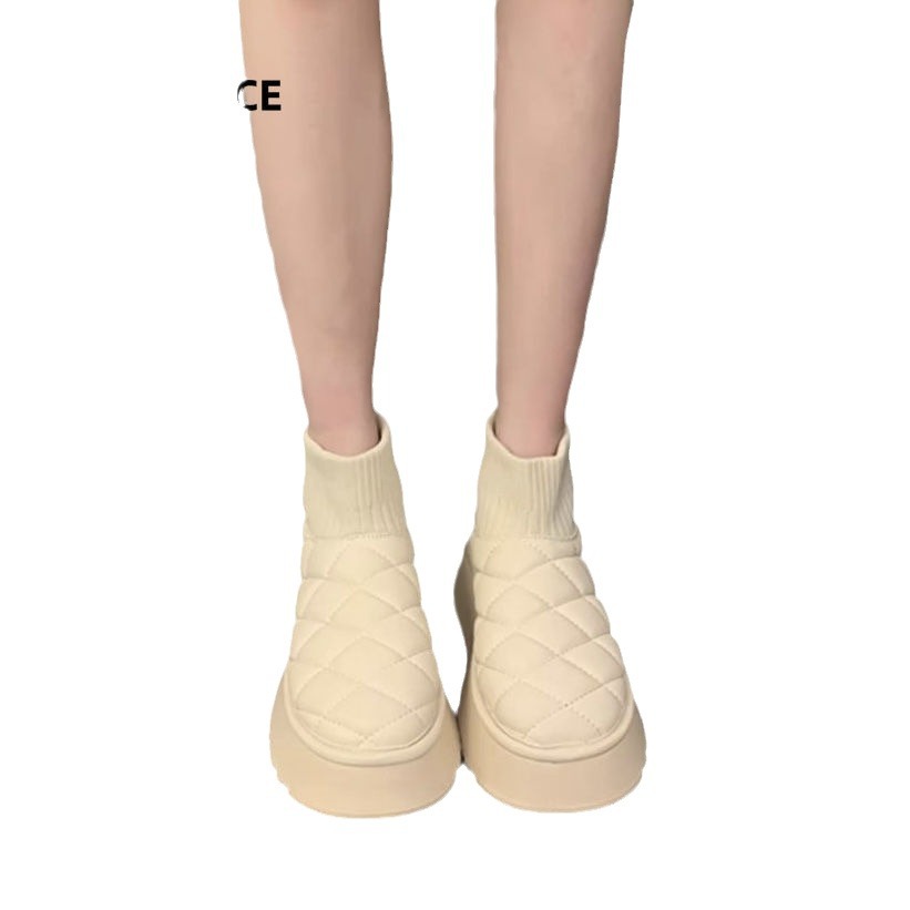 Botas de nieve de invierno para mujeres más gruesas 2024 nuevas botas de pan rojo de estilo muffin red gruesa botas de algodón del noreste