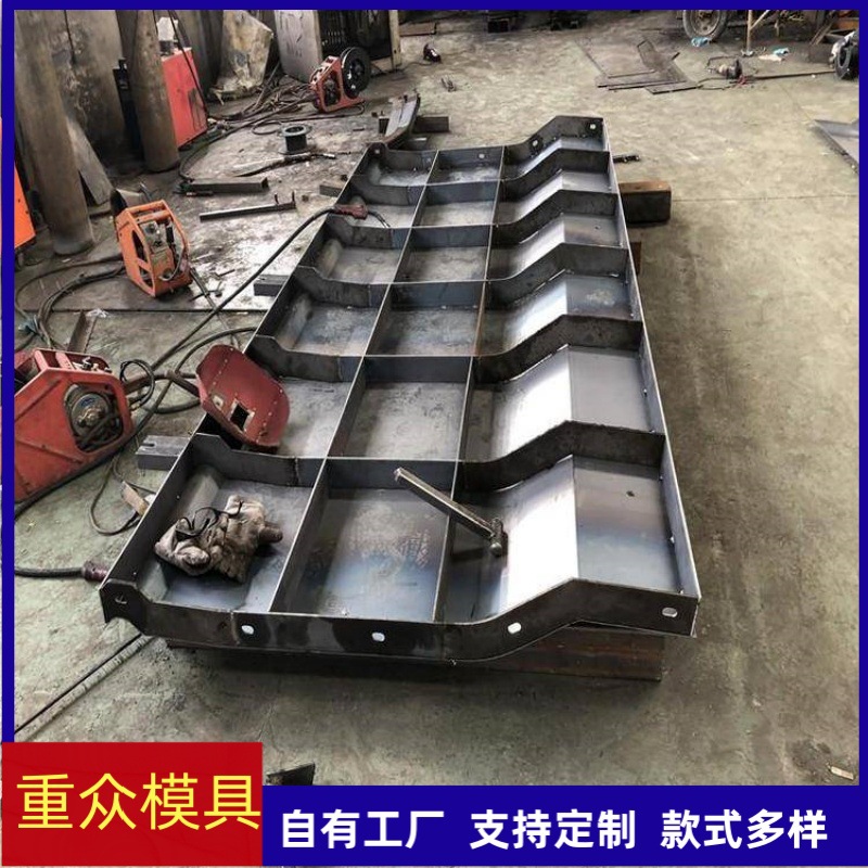 市政桥梁防撞墙#公路工程防撞墙#高速公路桥梁现浇C30混凝土防撞