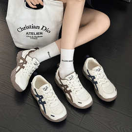 2025年秋季新款厚底德训鞋女百搭休闲鞋软底久站不累脚运动跑步鞋