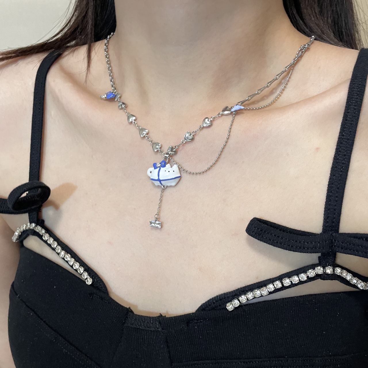 Cartoon cute fashionable necklace and earrings with bow with tassels