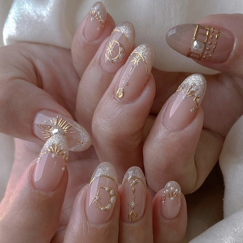 French-Style Pearlescent Powder European and American Wearable Short Almond Nails with Star and Moon Glitter Fake Nails Wholesale