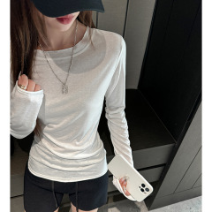 早秋韩系白色长袖打底衫女内搭正肩圆领高级感时尚洋气上衣可外穿