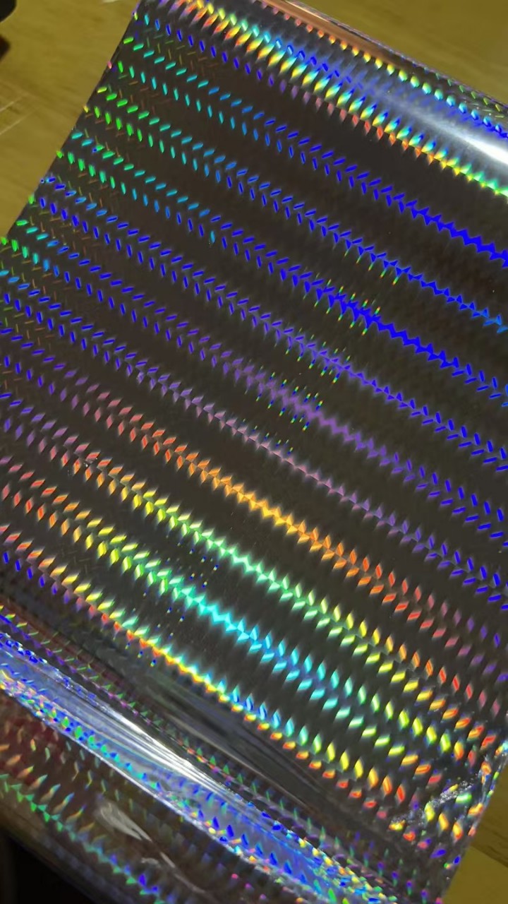 ��������绯�������ʹ���������̽�ֽ�̽�Ĥ���ڲ�CROWN�̽�ֽ