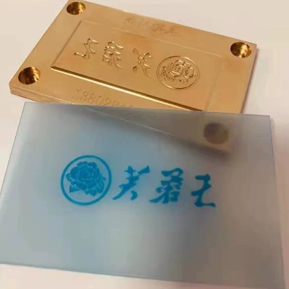 Jinchen плесень специализируется на изготовлении различных бумажных рельефных позолоченных пластин (позолота выпуклых одноразовых формовочных пластин)