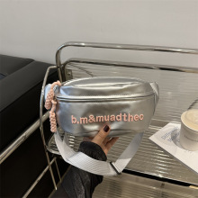 休闲帆布小包包女2025新款潮夏季斜挎包运动胸包百搭布包女士腰