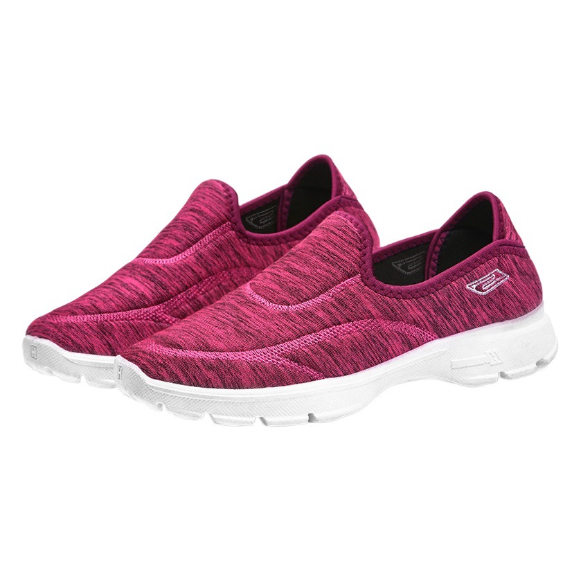 Zapatos de mujer nuevos zapatos de mujer de comercio exterior transfronterizo zapatos de mujer de mediana edad y ancianos caminando zapatillas casuales zapatos de tela de Beijing viejos zapatos de mujer zapatos de madre