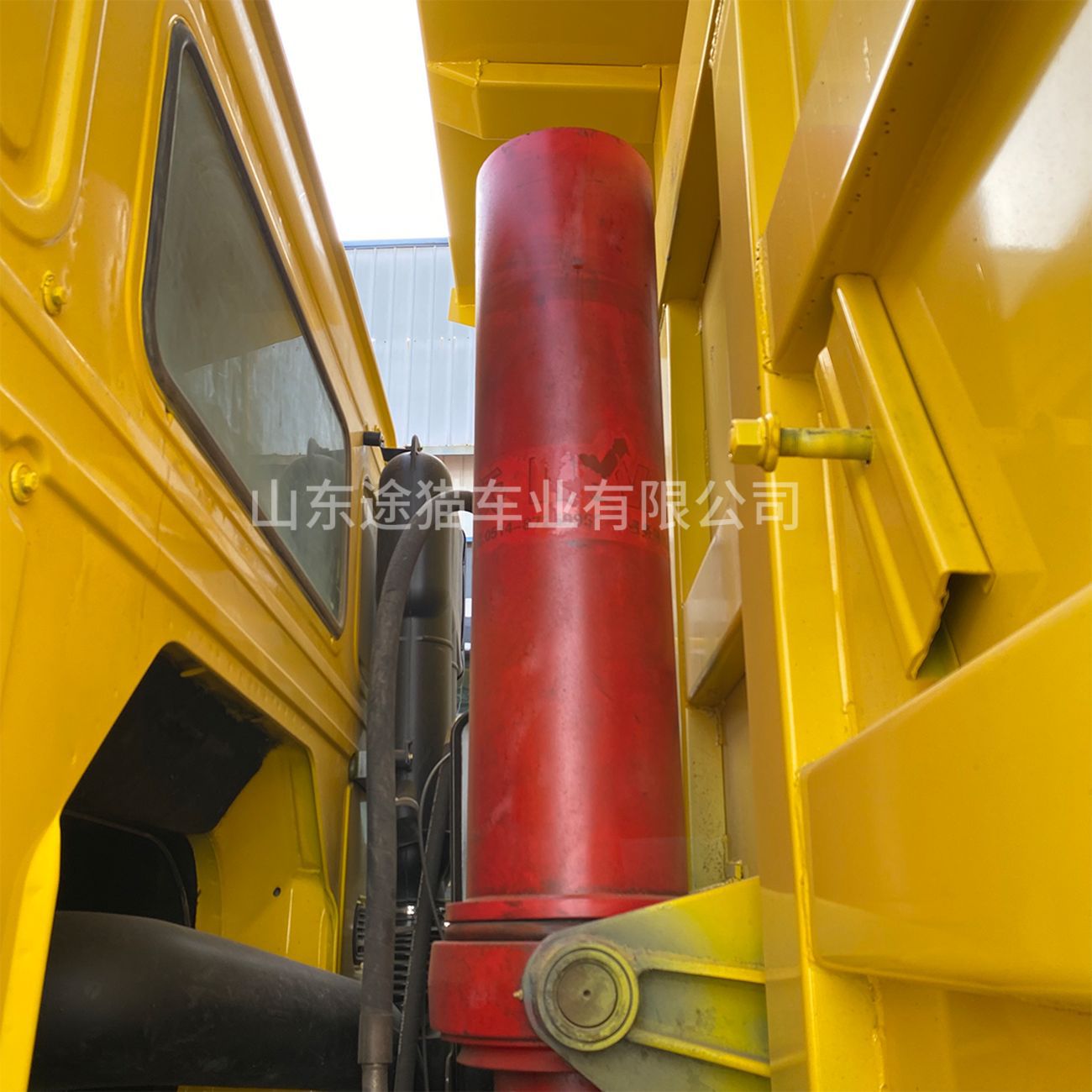Howo Dump Truck 6×4 Engineering Dump Truck for Transporting Sand and Gravel, Sand and Gravel Infrastructure Engineering Transport Dump Truck