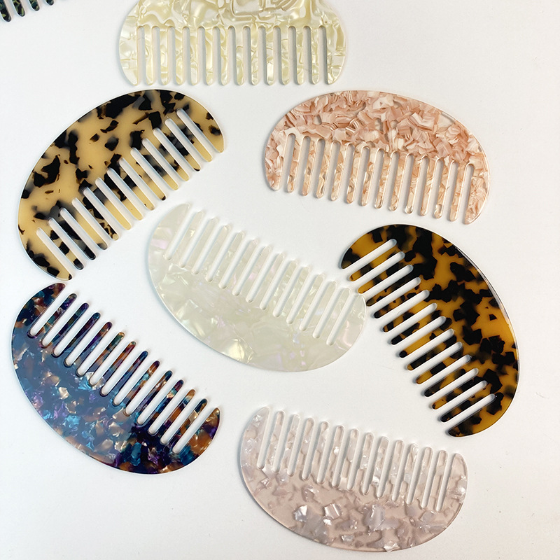 40g Weight Hair Combs Hair Accessories Type 1 Piece Quantity Holiday, Daily Occasion Acetic acid sheets Material Geometric Pattern All Seasons Season Women's Gender Retro Style Retro Women's Geometric Acetic Acid Sheets Hair Combs 5