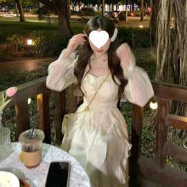 2026秋冬气质赫本风时尚小众新款法式感修身连衣裙子公主裙女