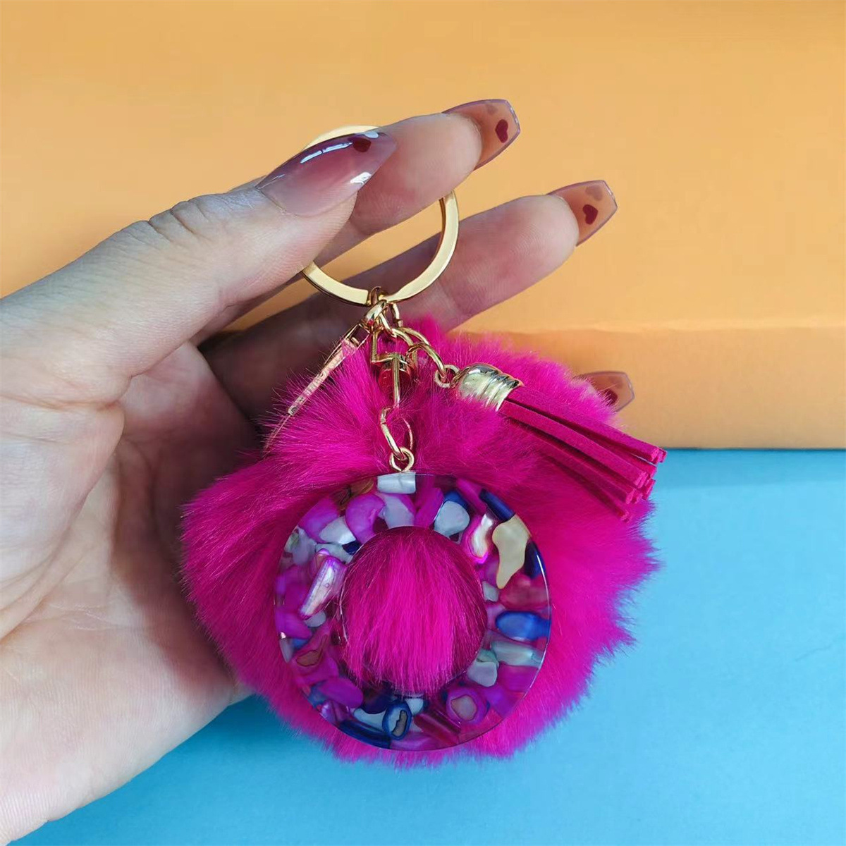 32g Weight Bag Pendant, Keychain Classification 1 Piece Quantity Holiday, Party Occasion Resin Material Letter, Hairball Pattern Unisex Gender Simple Style, Commute Style Simple Style Commute Letter Hairball Resin Unisex Bag Pendant Keychain 23