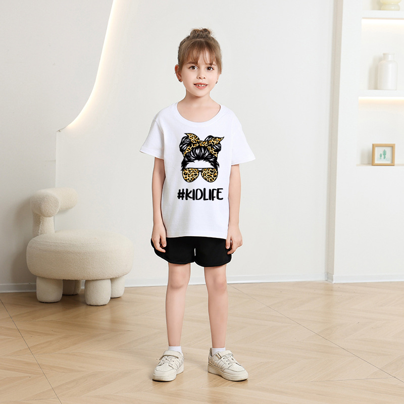 Ropa para niños transfronterizos 2024 verano nuevas camisetas de manga corta para niños y niñas tops de cuello redondo de moda bebé de media manga de algodón