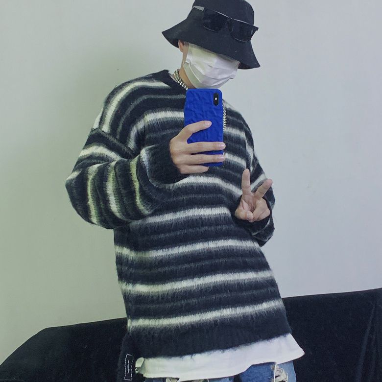 Niche design black and white striped mohair men's and women's round neck sweater men's simple lazy high street loose sweater