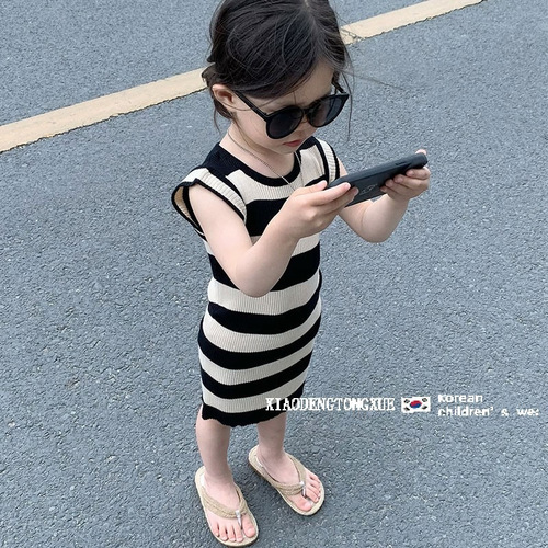 Girls summer small fragrant style striped skirt  new children's sleeveless waistcoat mid-length skirt hip skirt dress