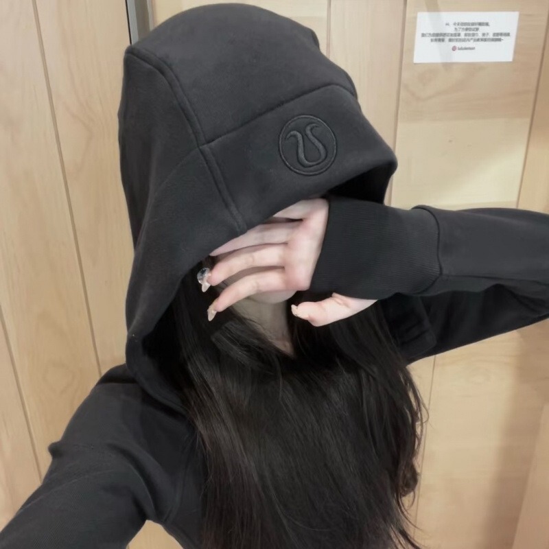 Original Label Embroidered Scuba Sweatshirt for Women, Slim Fit Hooded Yoga Top, Fleece-Lined Jacket with Zipper, Casual Sportswear Original Label Embroidered Scuba Sweatshirt for Women, Slim Fit Hooded Yoga Top, Fleece-Lined Jacket with Zipper, Casual Sportswear