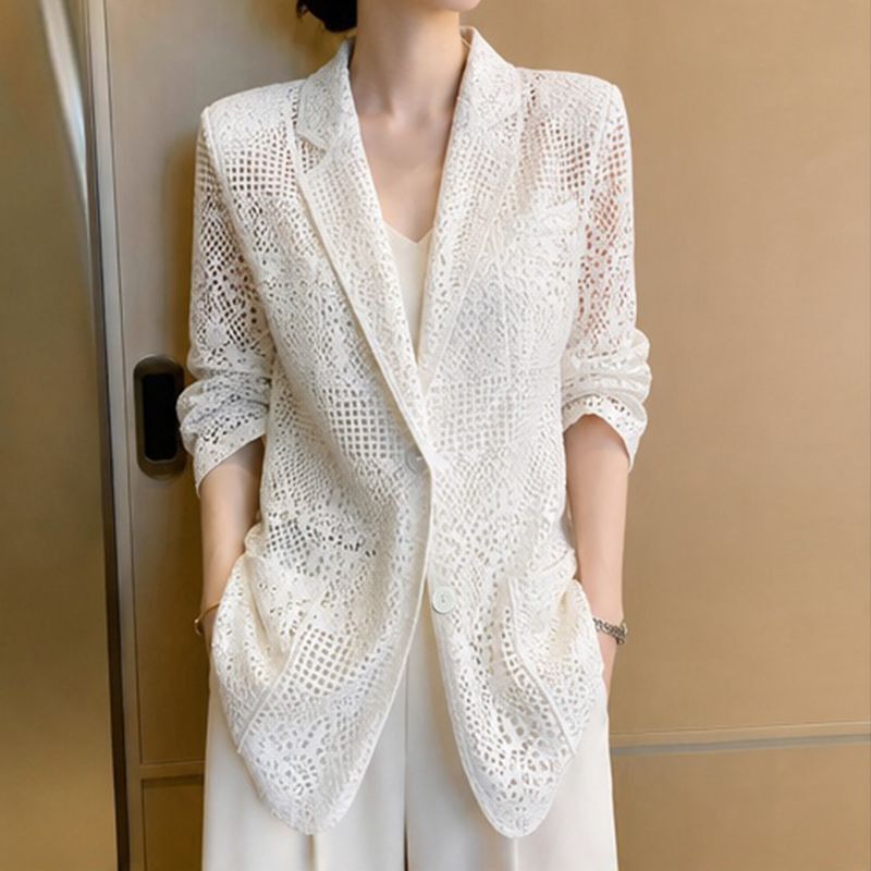 Stylish lace top with a hollow-out design, a sophisticated and elegant blazer for women, perfect for autumn Stylish lace top with a hollow-out design, a sophisticated and elegant blazer for women, perfect for autumn