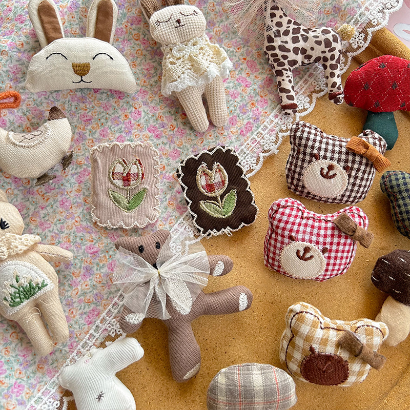 All Seasons Season Kid'S Gender Elegant Cute Pin Animal Cloth Kid'S Brooches 1 Piece