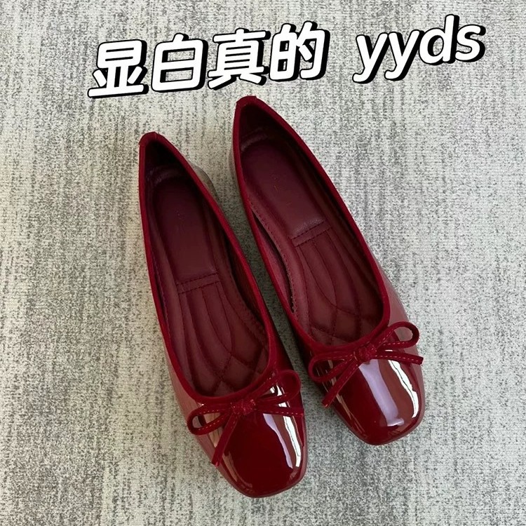 Bow Red Flats for Women 2025 New French Style with Skirt Elegant Spring & Fall Patent Leather Flats Flats Ballet