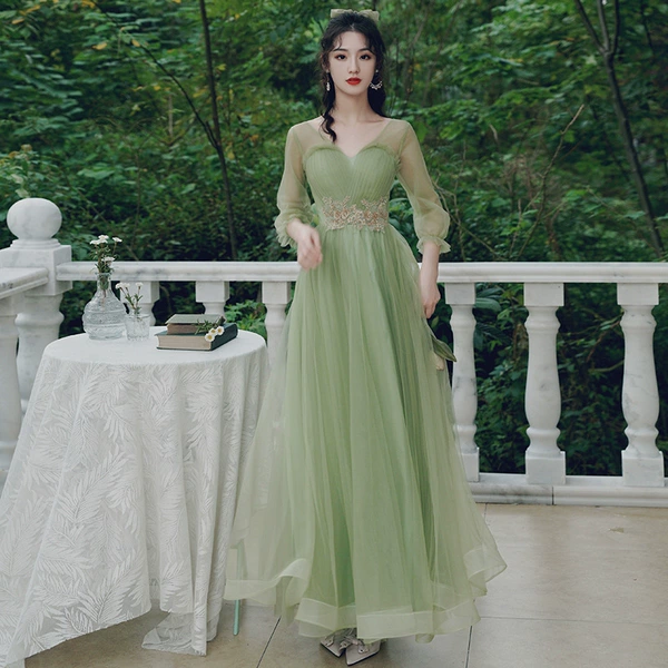 Green, long