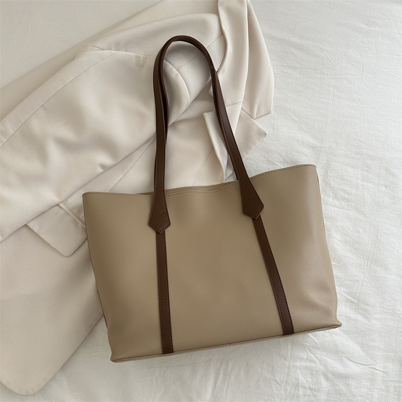 Bolso de gran capacidad para mujeres 2024 nueva moda de primavera retro retro hombro de hombro bolso de mano