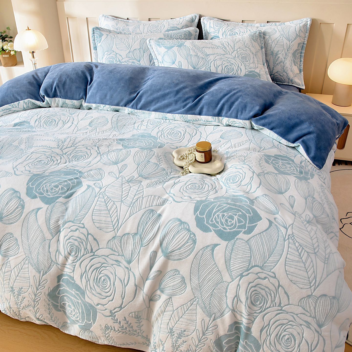 Nuevo invierno de cama de terciopelo de leche con cuatro piezas más terciopelo tallado flange de coral sábanas cubiertas de terciopelo de tres piezas