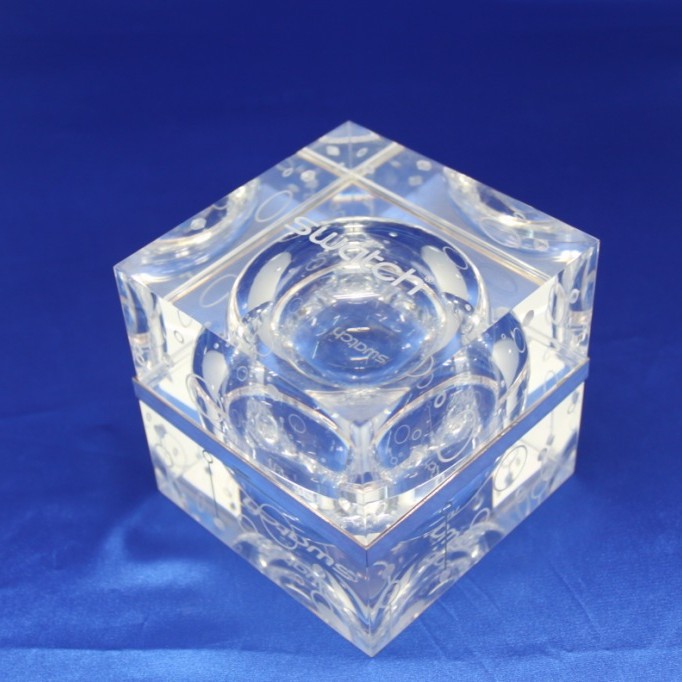 深圳厂家 来图或来样制作亚克力有机玻璃制品 压克力板加工可打孔