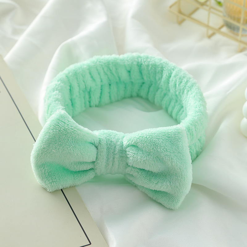 Diadema de Mariposa para Lavarse la Cara Poetry Garden, Diadema de Franela para Lavarse la Cara, Diadema Sin Presión, Accesorio para el Cabello de Felpa Personalizable.