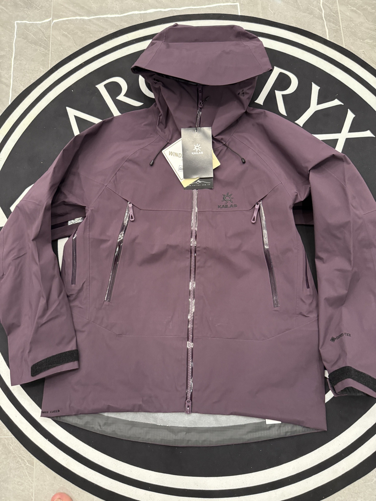 Kailash MONT-X chaqueta de asalto calentamiento a prueba de viento ventilado al aire libre chaqueta de montaña deportiva para caminar chaqueta de frío para hombres y mujeres