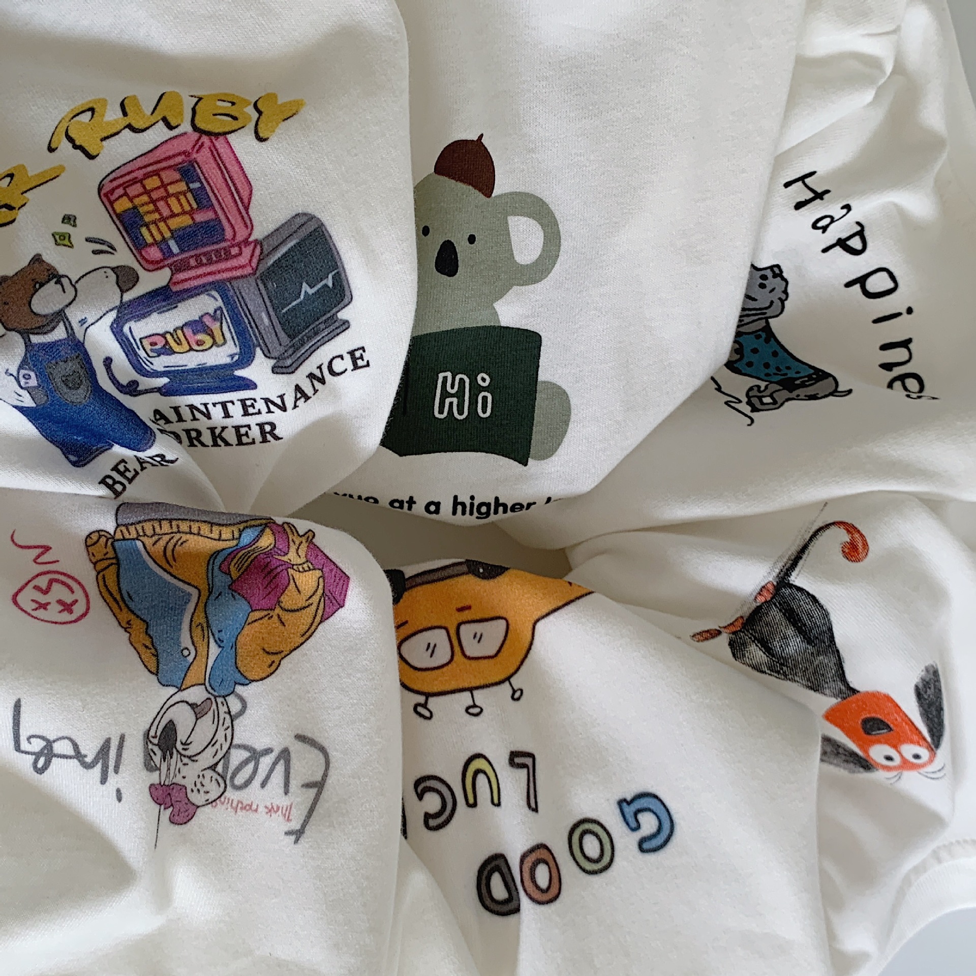 Camiseta para niños Maibao 2025 primavera básica camiseta de manga larga para niños con cuello redondo, moda simple, ropa de otoño fresca, moda