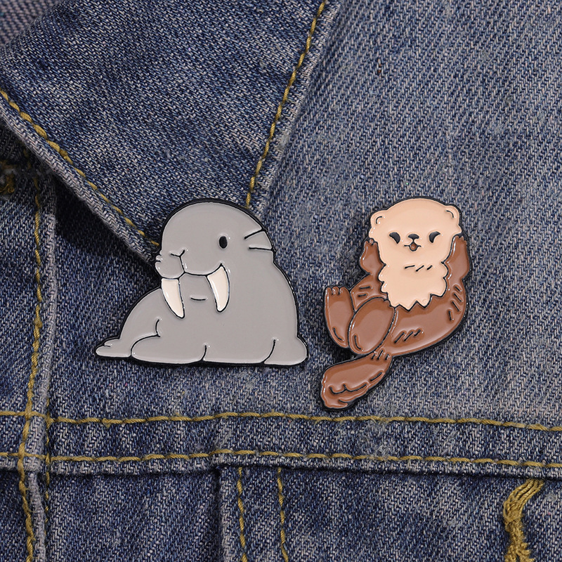 8g Weight Brooches Classification Holiday, Party Occasion Alloy, Metal Material Animal, Cartoon, Ocean, Dolphin, Octopus, Fish, Shark Pattern Unisex Gender Plating Design Cute Style Cute Pin Animal Cartoon Ocean Alloy Metal Plating Unisex Brooches 8