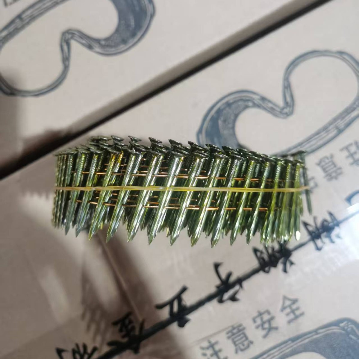 2.1*28 螺丝卷钉 木托盘钉 卷钉厂家光杆螺纹卷钉托盘钉盘钉木箱