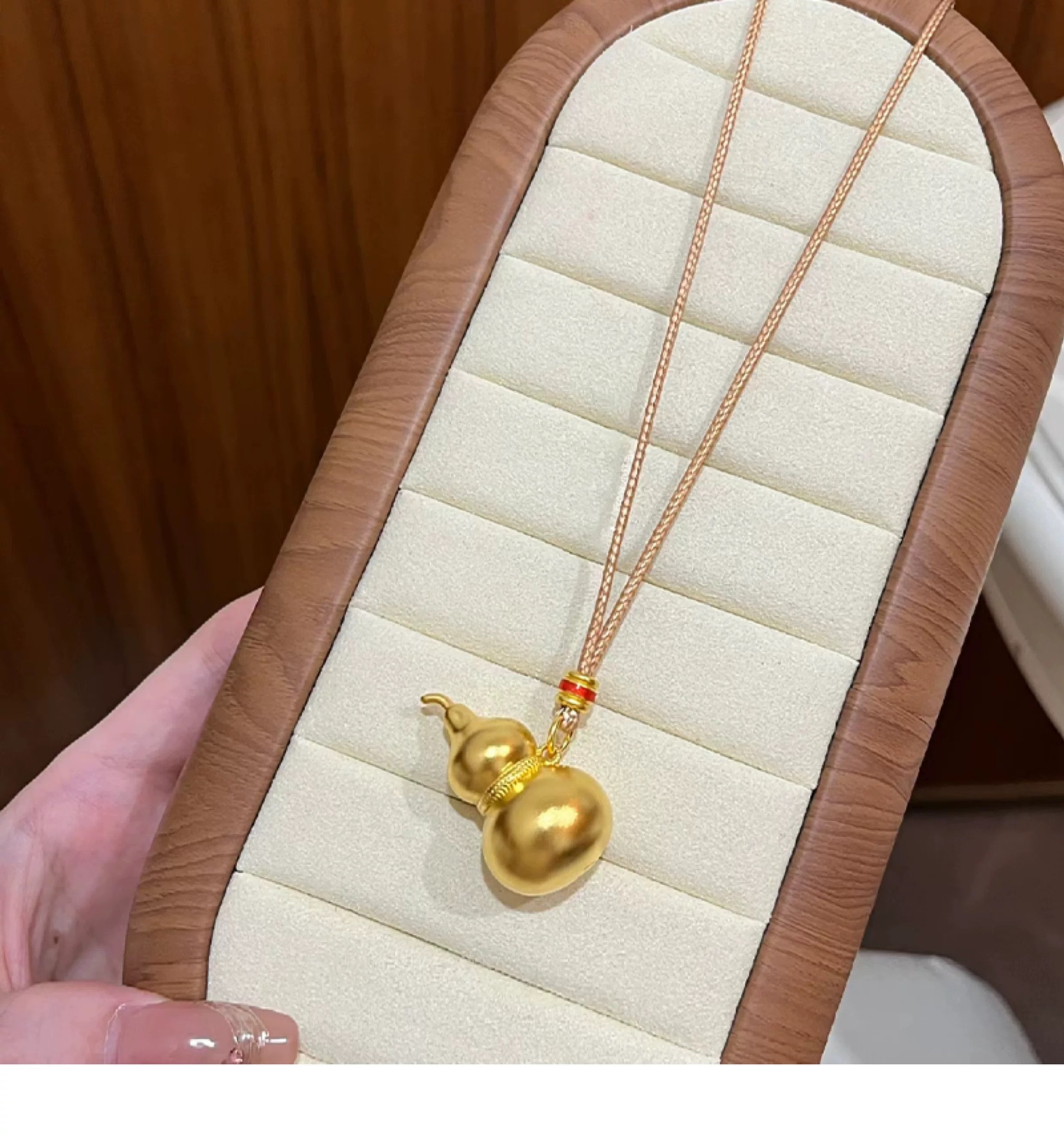 Negozio di oro stesso stile vecchio stile color oro ciondolo zucca nuova collana zucca Fulu stile cinese catena maglione regolabile_voghion.com